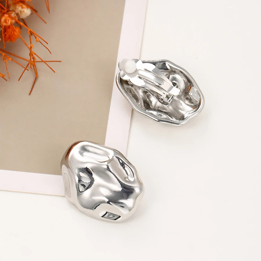 Chunky Hammered Clip-Ons (Silver)
